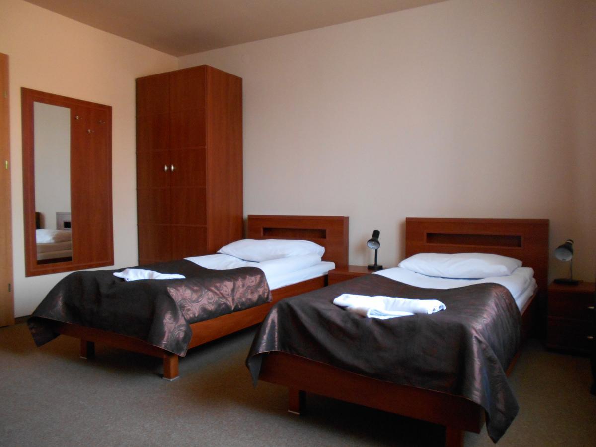 Hotel Astor Radom Bagian luar foto