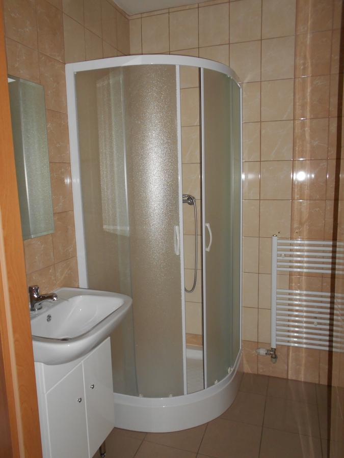 Hotel Astor Radom Bagian luar foto