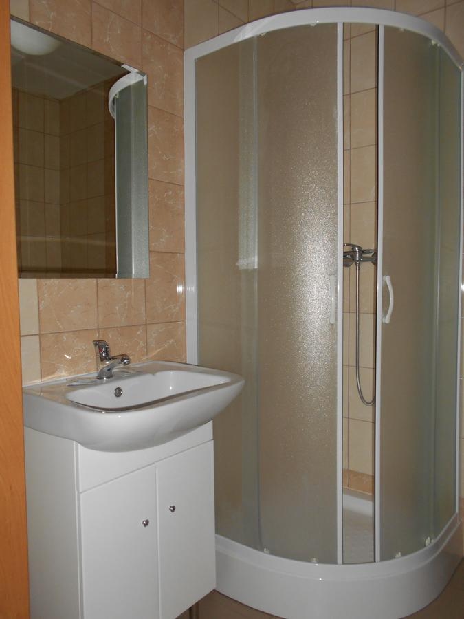 Hotel Astor Radom Bagian luar foto